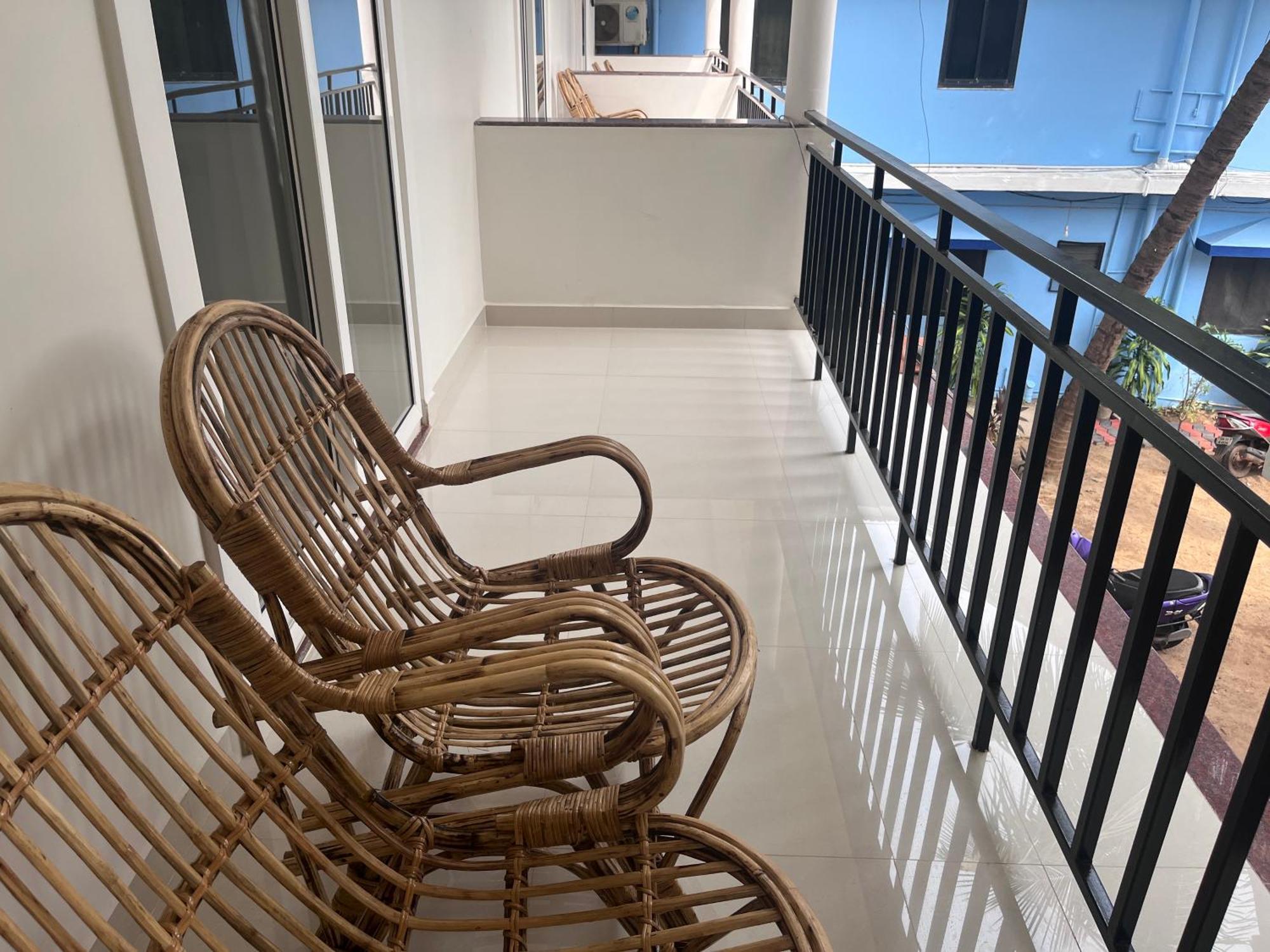 Morjim Sunset Guesthouse - 300 Meter To Morjim Beach Экстерьер фото