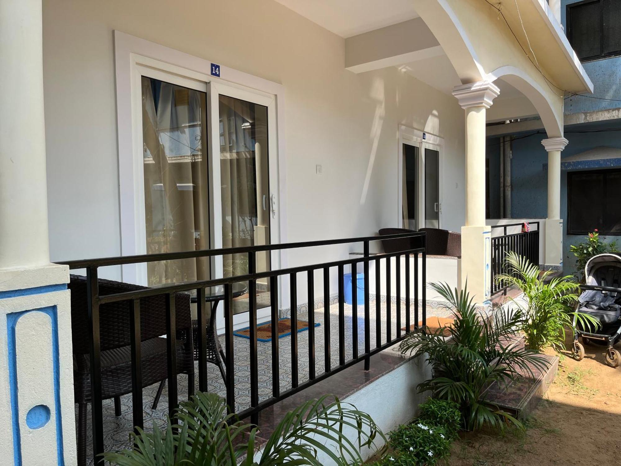 Morjim Sunset Guesthouse - 300 Meter To Morjim Beach Экстерьер фото